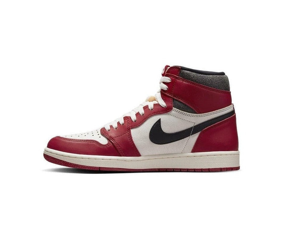 Air Jordan 1 High OG Chicago Lost and Found