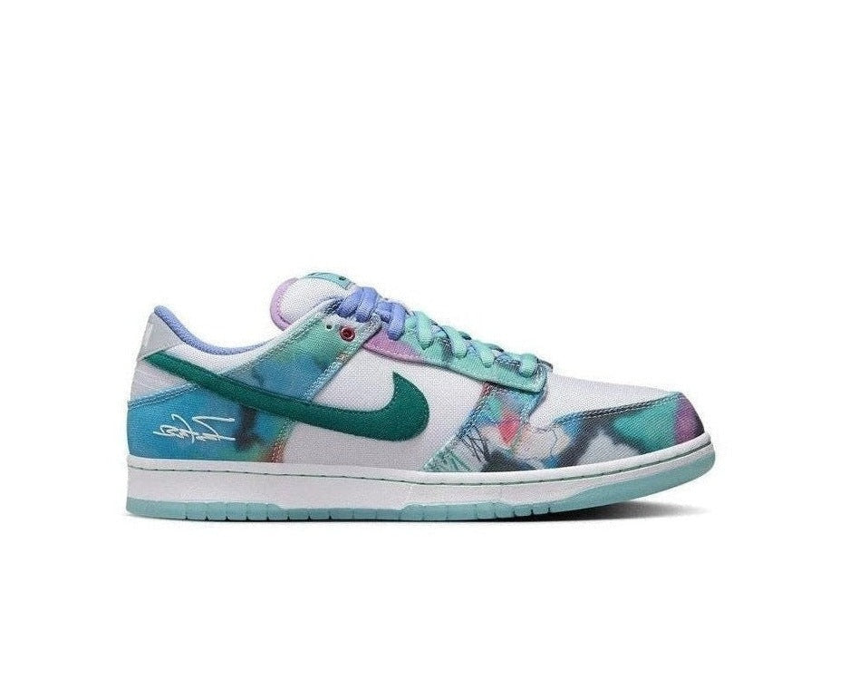 Nike SB Dunk Low Futura Laboratories Bleached Aqua