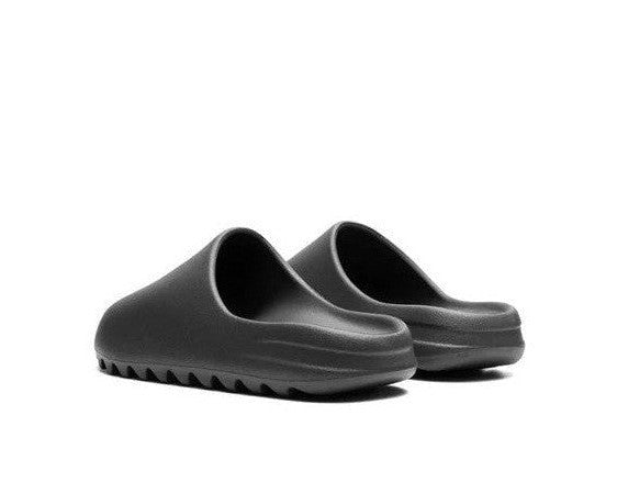 Yeezy Slide Dark Onyx