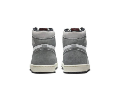Air Jordan 1 Retro High OG Washed Black