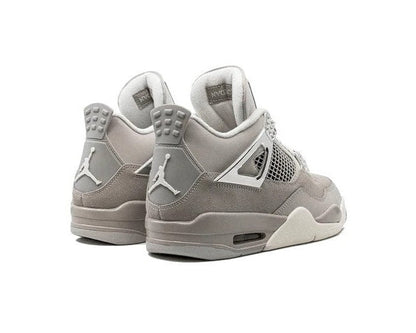 Air Jordan 4 Frozen Moments